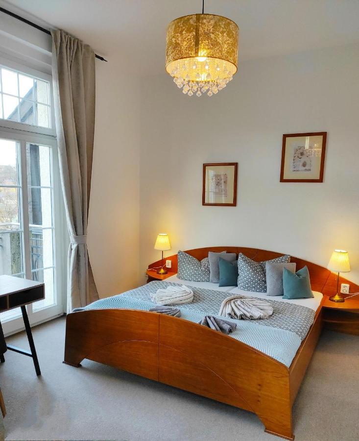 Pension Haus Zedtwitz บัดเอลสเตอร์ ภายนอก รูปภาพ
